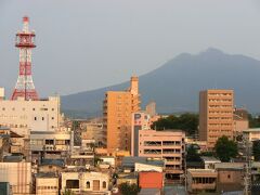 ９月２６日（月）
宿泊先の弘前国際ホテルからは岩木山がくっきり見えます。