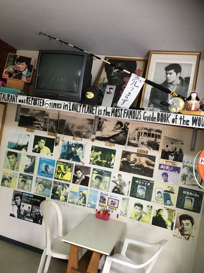 店内はトニー、とにー、とにかくTONY<br />よくもまぁ、こんだけ集めたもんですな<br /><br /><br />おっちゃん、よっぽど好きなんやな(笑)