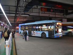鎮江南駅からわずか３０分で揚州西部汽車客運駅に到着。