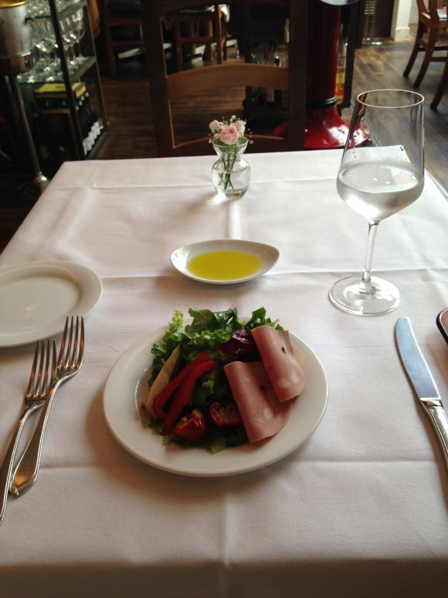 いろいろあるけどリサーチするなら安いコースで、が私の鉄則(^^)<br />ビジネスランチ1100円。