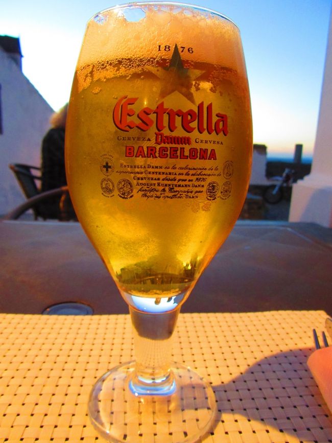 しかし、まさかの口コミの良かったレストラン二件とも本日お休み！！ショックです…<br />適当に入ったお店は味がイマイチだったのでしゃしんはありません(*_*)