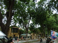 旧市街に入ってきました。