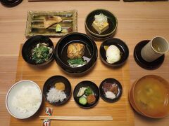 7:30　朝食＠あらや滔々庵
8:45　もう1回お風呂
9:40　チェックアウト