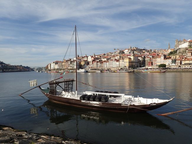 左手側が河口。<br />ポートワインを運搬していたのだろうか？