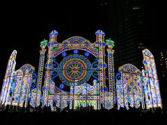 東遊園地の光の壁掛け