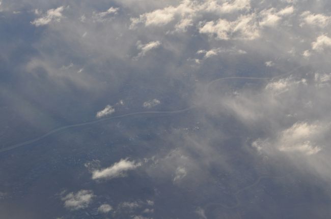 　一瞬下が見えました。