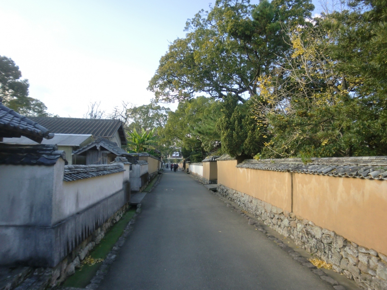 坂を登ると、北台武家屋敷があります。
