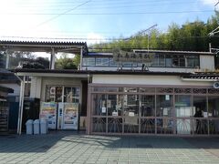 松島海岸駅です。
趣のある駅です。