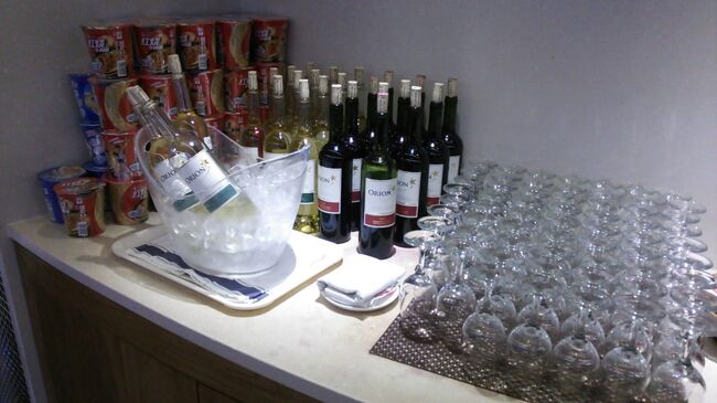 このコーナーは影に隠れていたようで<br /><br />帰りがけに撮っただけ。