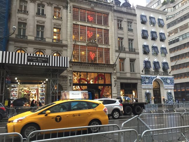 jalで行く 初めてのラスベガス 17年振りのny Day 4 私は雨女 雨ニモマケズ 海外ドラマ Gossip Girl ロケ地巡り編 6 ニューヨーク アメリカ の旅行記 ブログ By Amalfi Whiteさん フォートラベル jalで行く 初めてのラスベガス 17年振りのny Day 4 私は雨女 雨ニモマケズ 海外ドラマ Gossip Girl ロケ地巡り編 6 ニューヨーク アメリカ の旅行記 ブログ By Amalfi Whiteさん フォートラベル