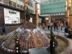 近鉄奈良駅近くでまずはお昼を食べることにしました。