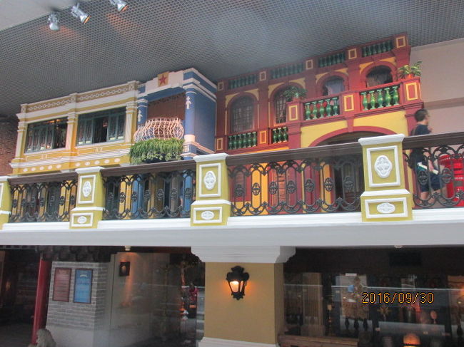 まあ、確かにマカオに根を下ろしたポ人が、中国の書画骨董にあこがれたのは理解できるが・・。