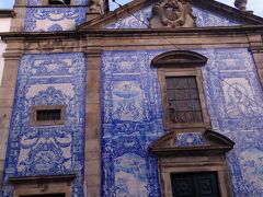 アルマス聖堂

一番濃いアズレージョ。

こんなのが普通に町中にあるって凄い。