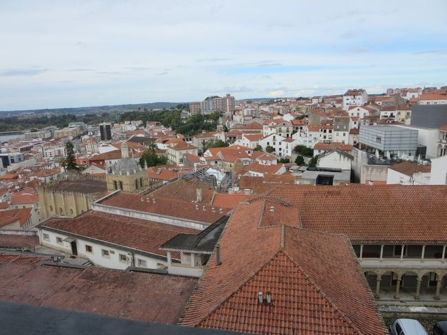 回廊から、外を見たところです。