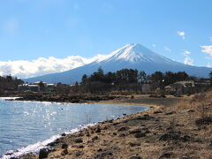 続いては、河口湖畔からの富士山
