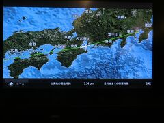 ・・・<名古屋港>・・・

機体は名古屋港上空を飛行中です。