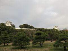 明石城・・・本丸の展望台から明石海峡が一望できるスポット

江戸時代に築城され、約400年の歴史を持つ日本100名城のひとつ

「武蔵の庭園」を有する明石公園内にあり、ゆっくりと散策できます