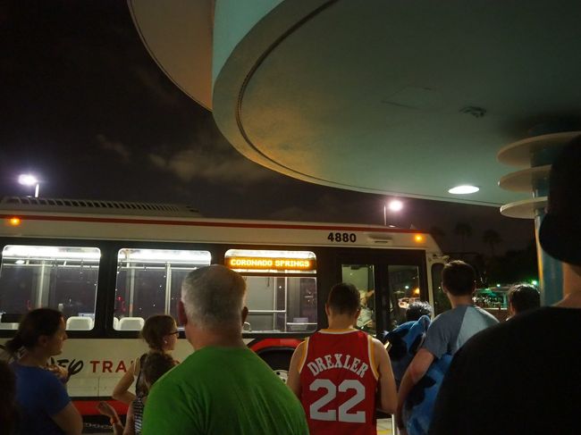 このバスに乗るのも最後です。<br /><br />今から3時間後にはホテルを出なければならないという地獄の時間だよ。<br /><br />帰国編へ続きます。