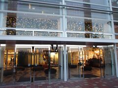 ムロろ～んさんの来奈良とは直接関係はありませんが、12月3日にJOECOOL夫婦は「ならファミリー」に行きました。