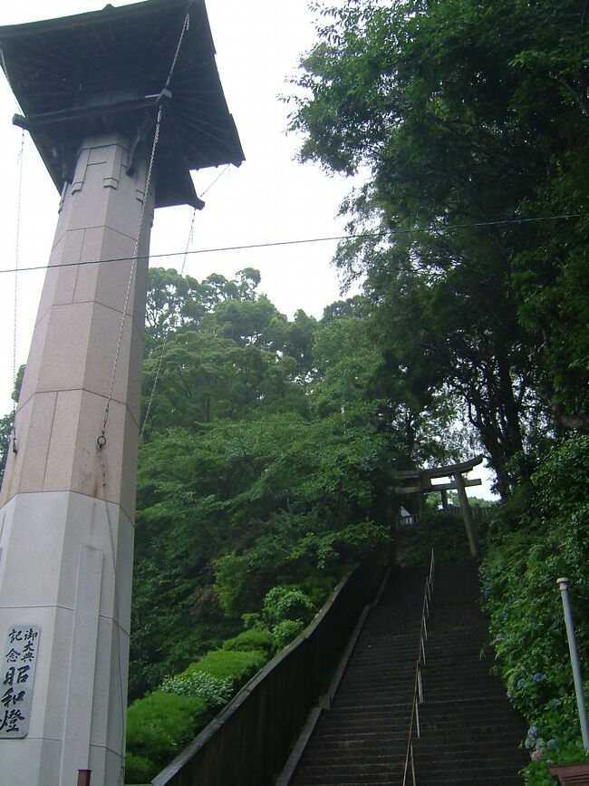 臥龍山荘に向かいます。