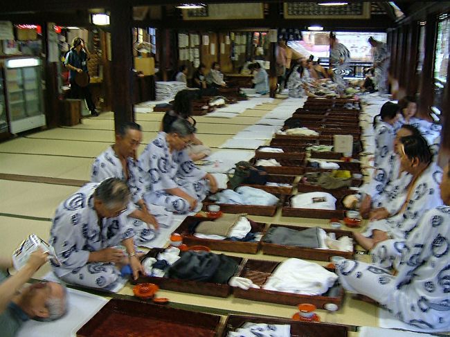 お風呂上りには再び休憩所に戻ってきます。