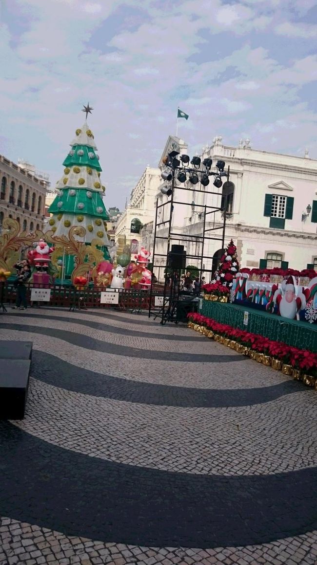 セナド広場もクリスマス準備