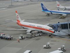 出発は、いつもと同じセントレア。
今回は那覇経由で石垣島へ。
飛行機は西南航空の塗装で。