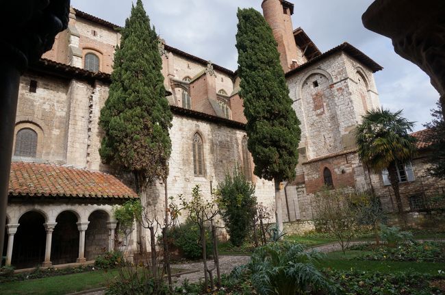 サン・サルヴィ参事会教会