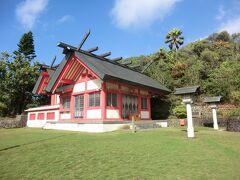 13:00
大神山神社です。
大村の後方にそびえる山上に建っています。
毎年11月3日に例大祭が行われます。