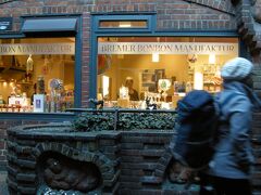 「Bremer Bonbon Manufaktur」というキャンディーのお店。
店内で実際に作っているところを見ることが出来ます。
