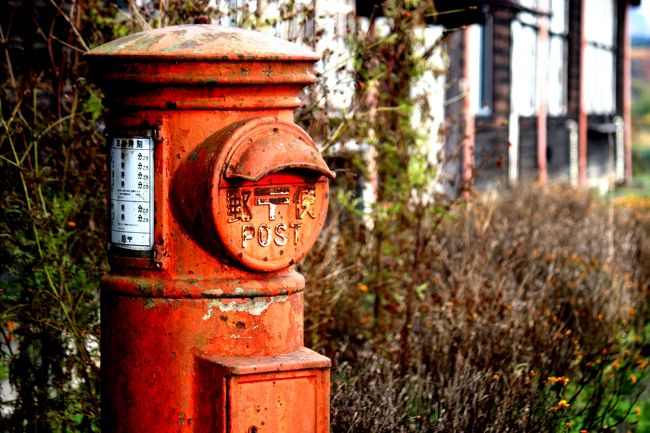 玄関横のポスト