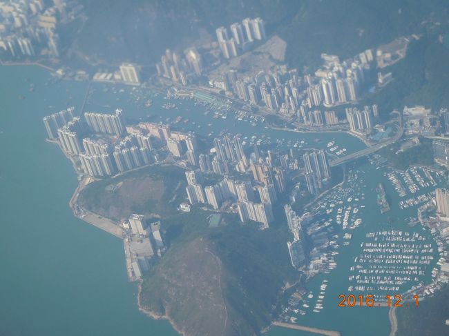 関空からあっという間にビル群が見えました！！<br />香港空港から、バスに乗り、ターボジェットでマカオへ行きました。