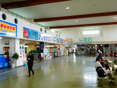 離島ターミナルから小浜島へ向います。
