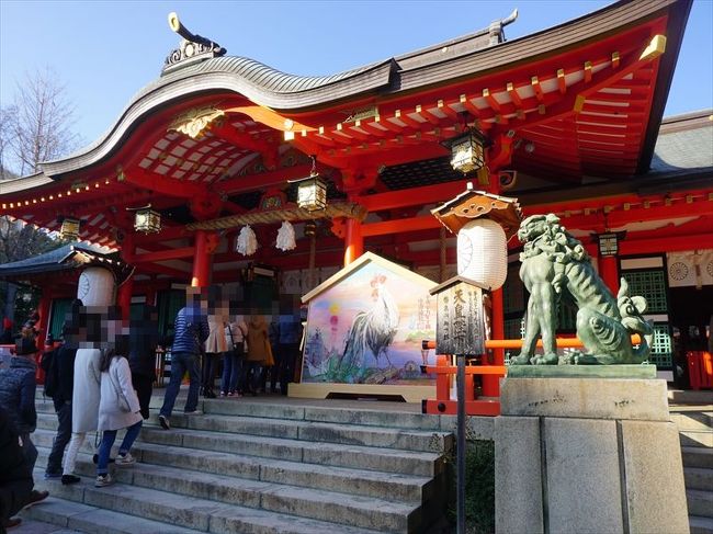 生田神社へ到着！<br /><br />生田神社って、こんな街中にあるのですね*^^*