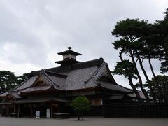 ２０１０年に開館した函館奉行所。
入ったことがなかったので立ち寄ってみる。