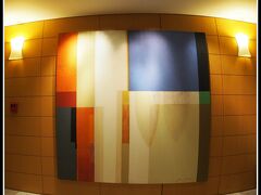 【ヒルトン・サンパウロ・モルンビー（←地区の名前）・ホテル】

という事で.....週末にどうしても、「硬いベッド」と「ゆったりした浴槽」で熱いお湯につかりたいと思い立ち.......直ぐに予約が取れた★★★★★５つ星ホテル：ヒルトン・インターナショナル・ホテルに即移動。