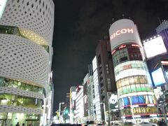 鳩居堂は日本で１番地価が高いのでよくニュースに映ります。