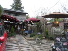 というわけで、初詣に来ましたが...
先ずは混み合う前にランチから。。