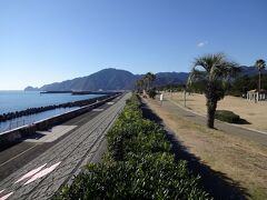 まずは広野海岸公園です。

市内の真南にあります。