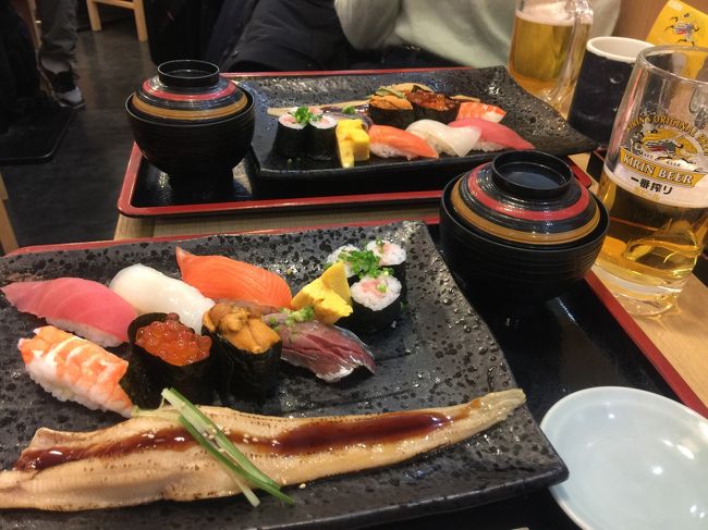 年末とあり、混雑を予想して早目に成田に到着。<br />今回LCCなので、機内食はなし(２時間のフライト、必要性はなし、笑)<br />で、年内最後の日本食とのことで、寿司を。