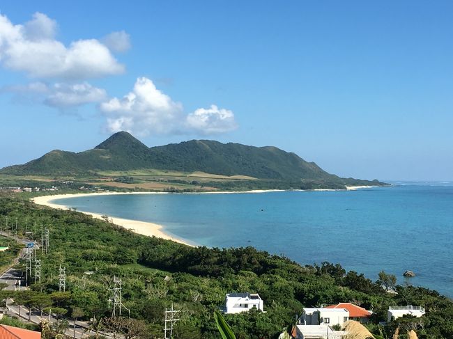 レンタカーを借りていたのでこぶぞうさんと島１周することに。まずは北上して展望台へ