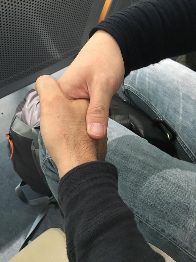 こぶぞうさんとはここでお別れ。<br /><br />偶然にもＫＬの帰りから石垣の帰りまでお付き合いいただき、ありがとうございました