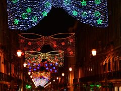 Rua Augusta

リボンのイルミネーションが美しいアウグスタ通り。