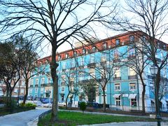 Jardim Augusto Gil（アウグスト・ジル庭園）

鮮やかなブルーのファサードの建物が一際美しさを添えて。