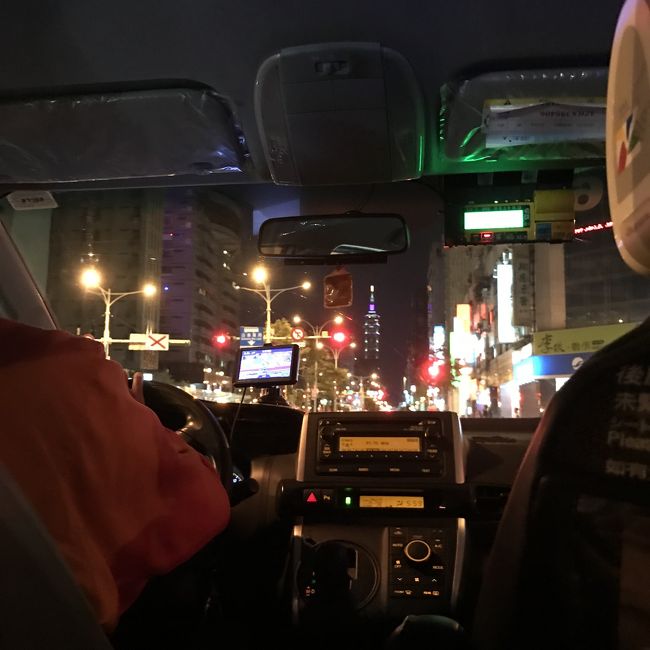 本日のノルマ達成。<br />年末年始台湾なのに1度も101花火を見たことないという…。<br />いつか見てみたいなぁ。