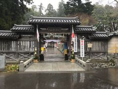 こちらも山中にありました。