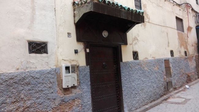 ホテル　ダルボーアナニヤの正面玄関です。