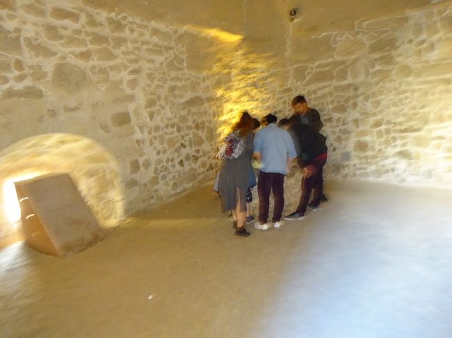 バーレーン砦（地下室の井戸）