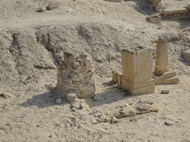 ⑫より　バルバル神殿（立石）