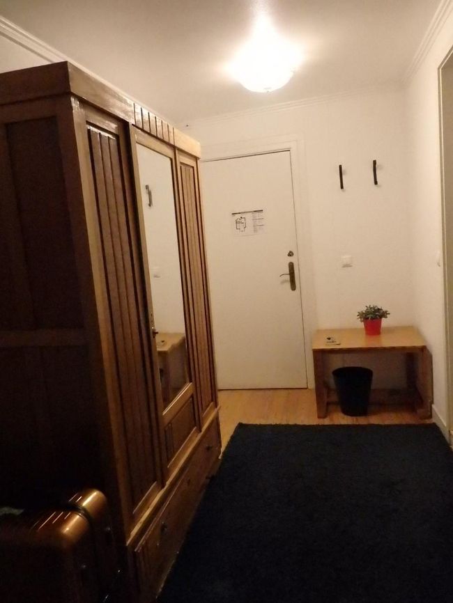 入り口をパチリ。<br /><br />この右手にバス＆トイレがあります。